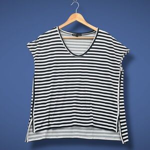 Gibson Black & White Striped Tee Size M